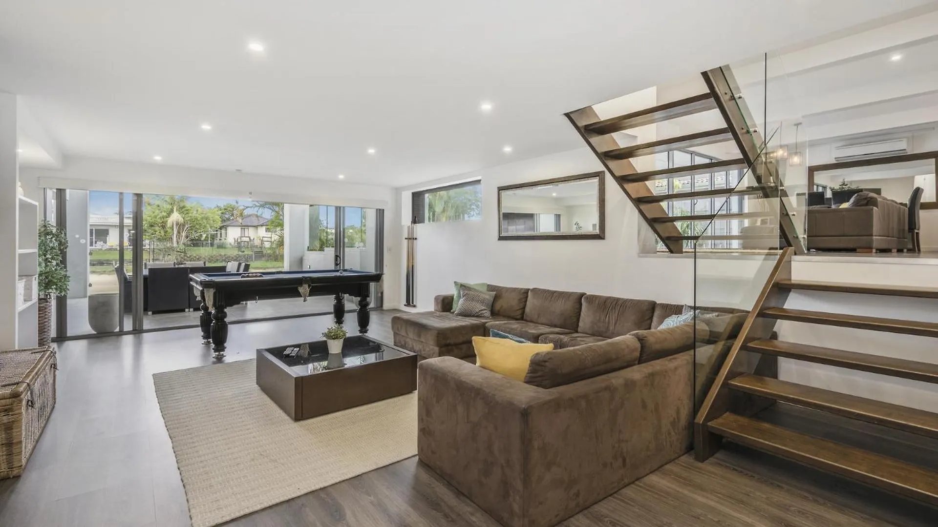Essence House 4 Bedroom House Gold Coast 0*,